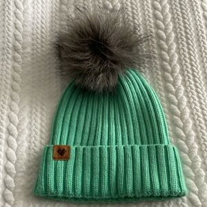 Obermeyer mint green cable knit beanie with Pom Pom